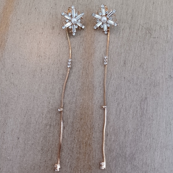 Gold Rhinestone & Pearl Snowflake Dangle Stud Earrings - Picture 2 of 10